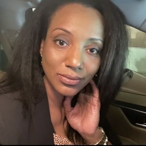 Meet your Posher, Libbie